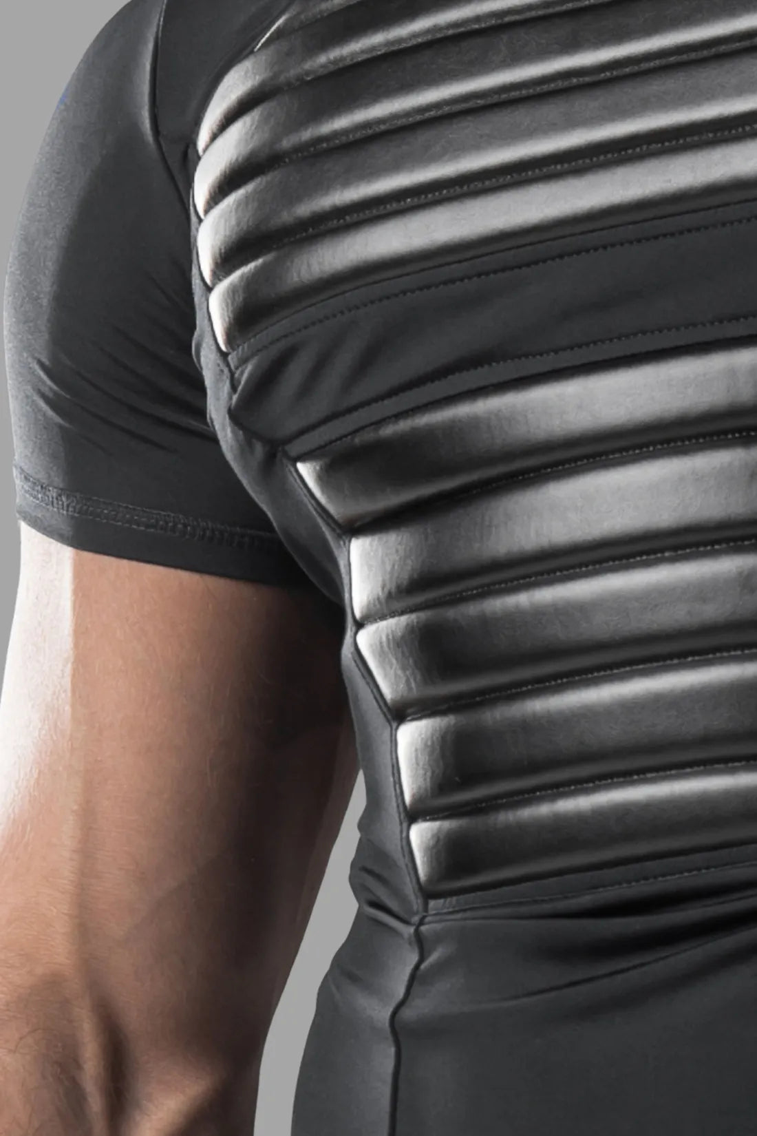 Mens Concept T-shirt Spandex Front Pads, black, by Maskulo. Comfortable, spandex T-shirt with front pads for definition.