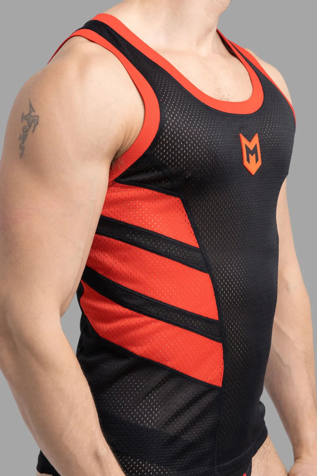 Skulla. Mesh Tank Top. Black and Red