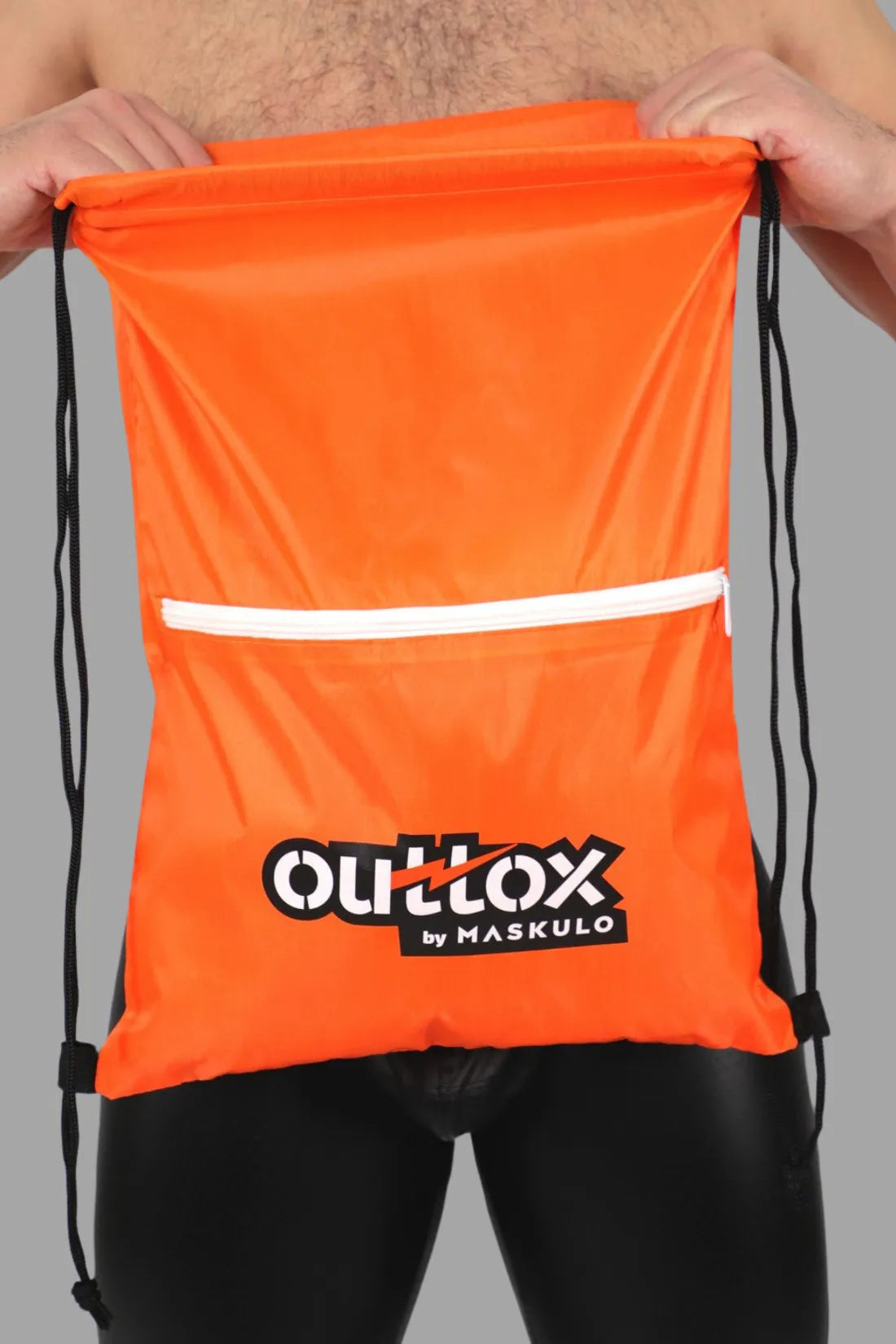 Outtox. Bolsa con cordón. Naranja