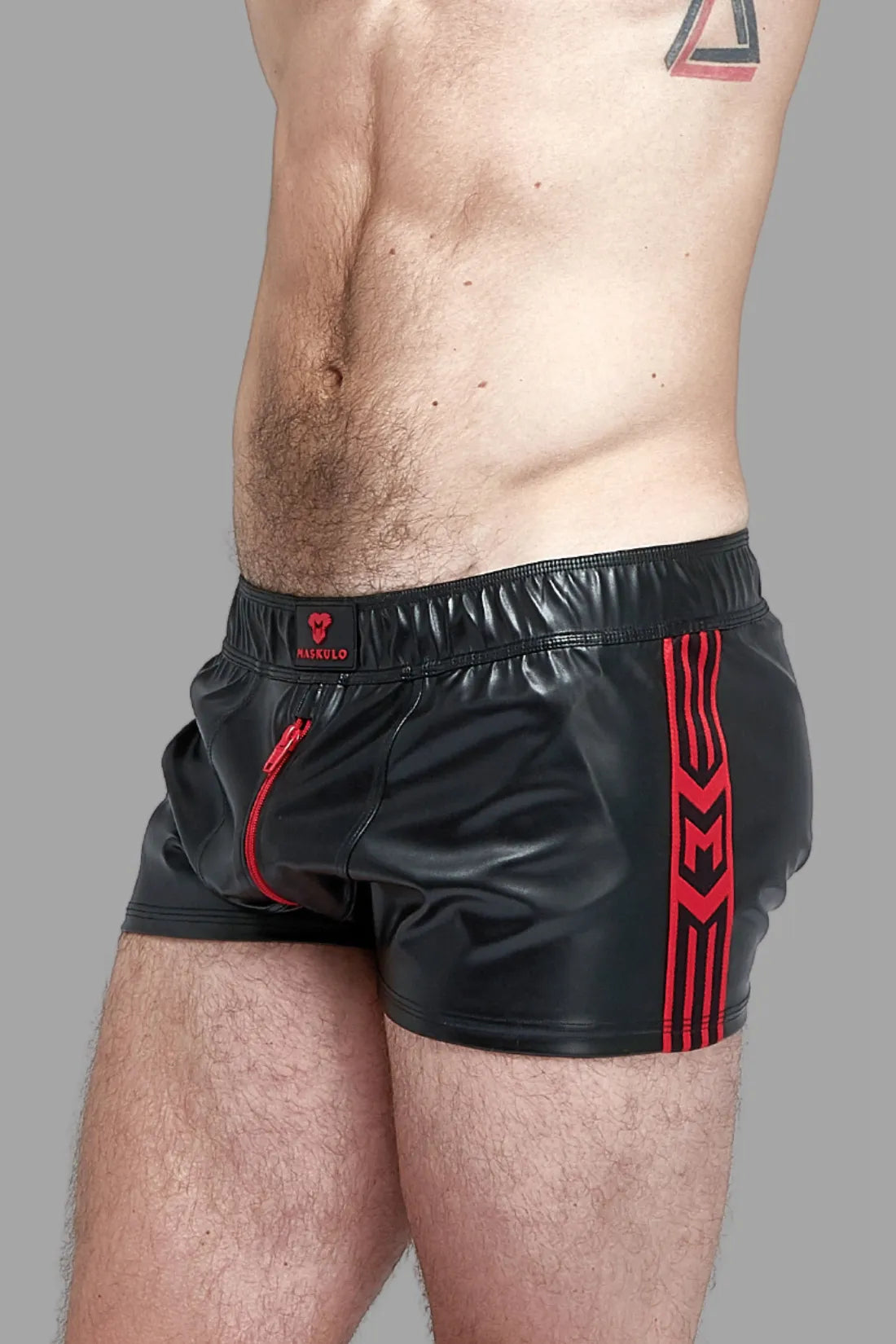 Skulla. Leatherette Jogging Shorts. Black and Red