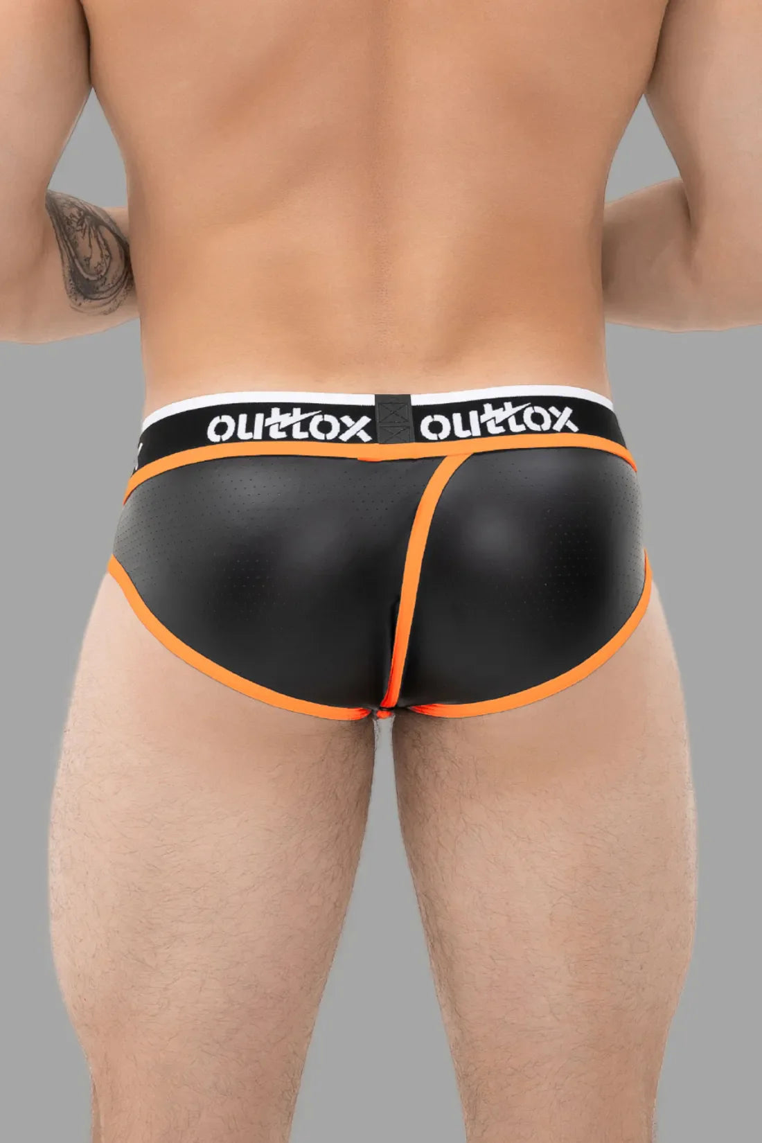 Outtox. Calzoncillos traseros envueltos con bragueta a presión. Negro+Naranja