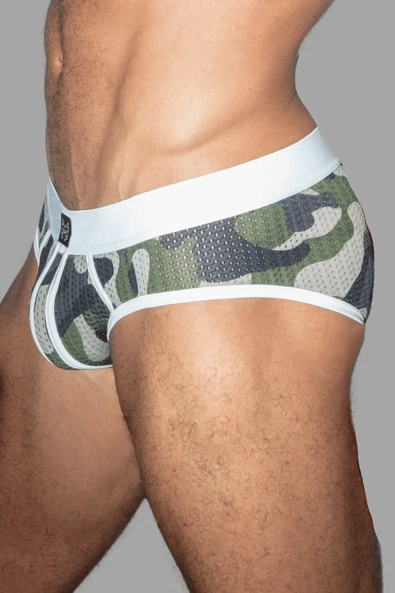 Ian Steelguard Mesh-Briefs. Tarnmuster + Weiß