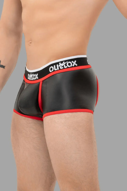 Outtox. Open kofferbakshort met kliksluiting. Zwart+Rood