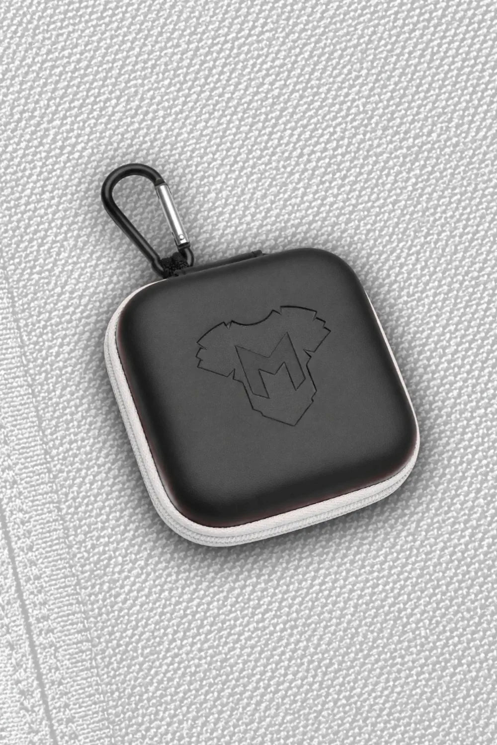 Leonardo Wanderlust. Carabiner Zip-Case. White - Maskulo - MCS102-YX- Maskulo EU Global Online Store